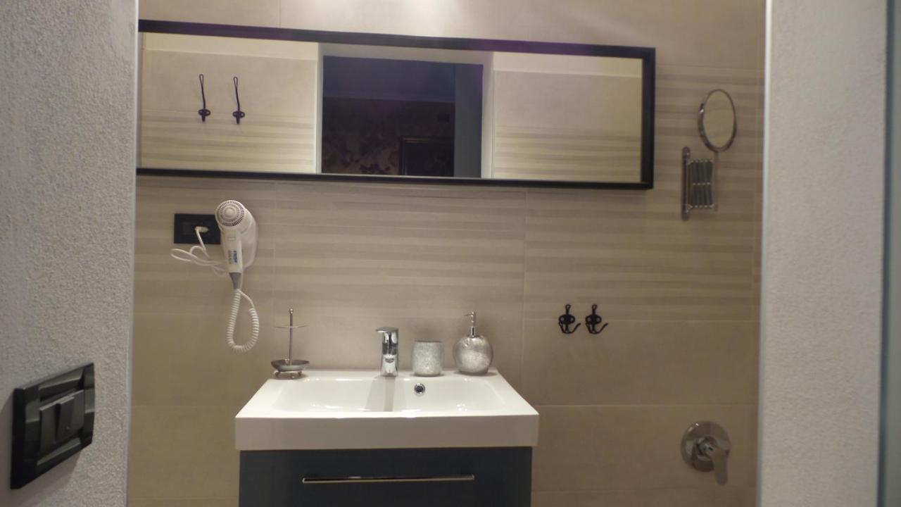 B&B Garda 4U Desenzano del Garda Exteriér fotografie
