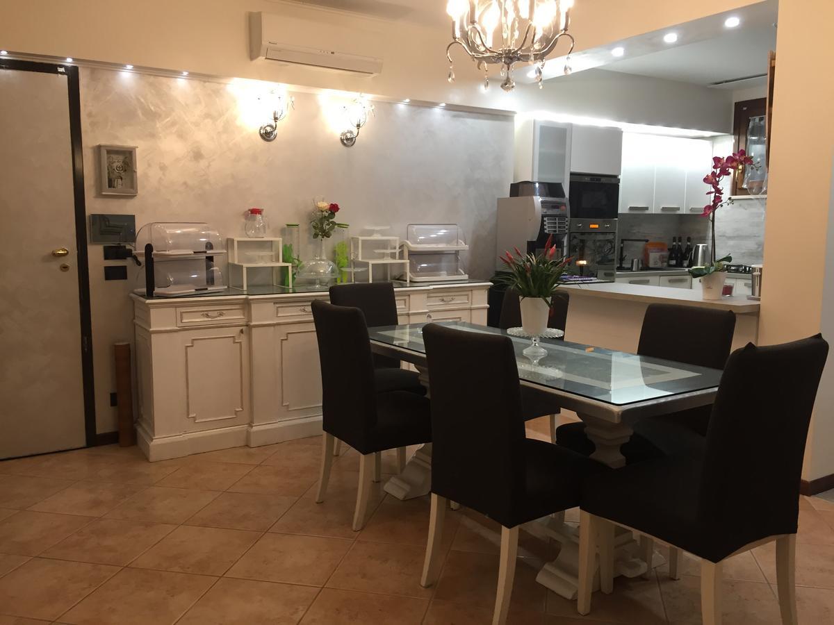 B&B Garda 4U Desenzano del Garda Exteriér fotografie