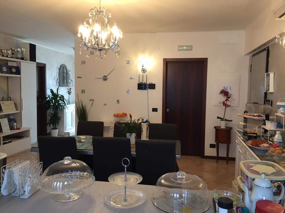 B&B Garda 4U Desenzano del Garda Exteriér fotografie
